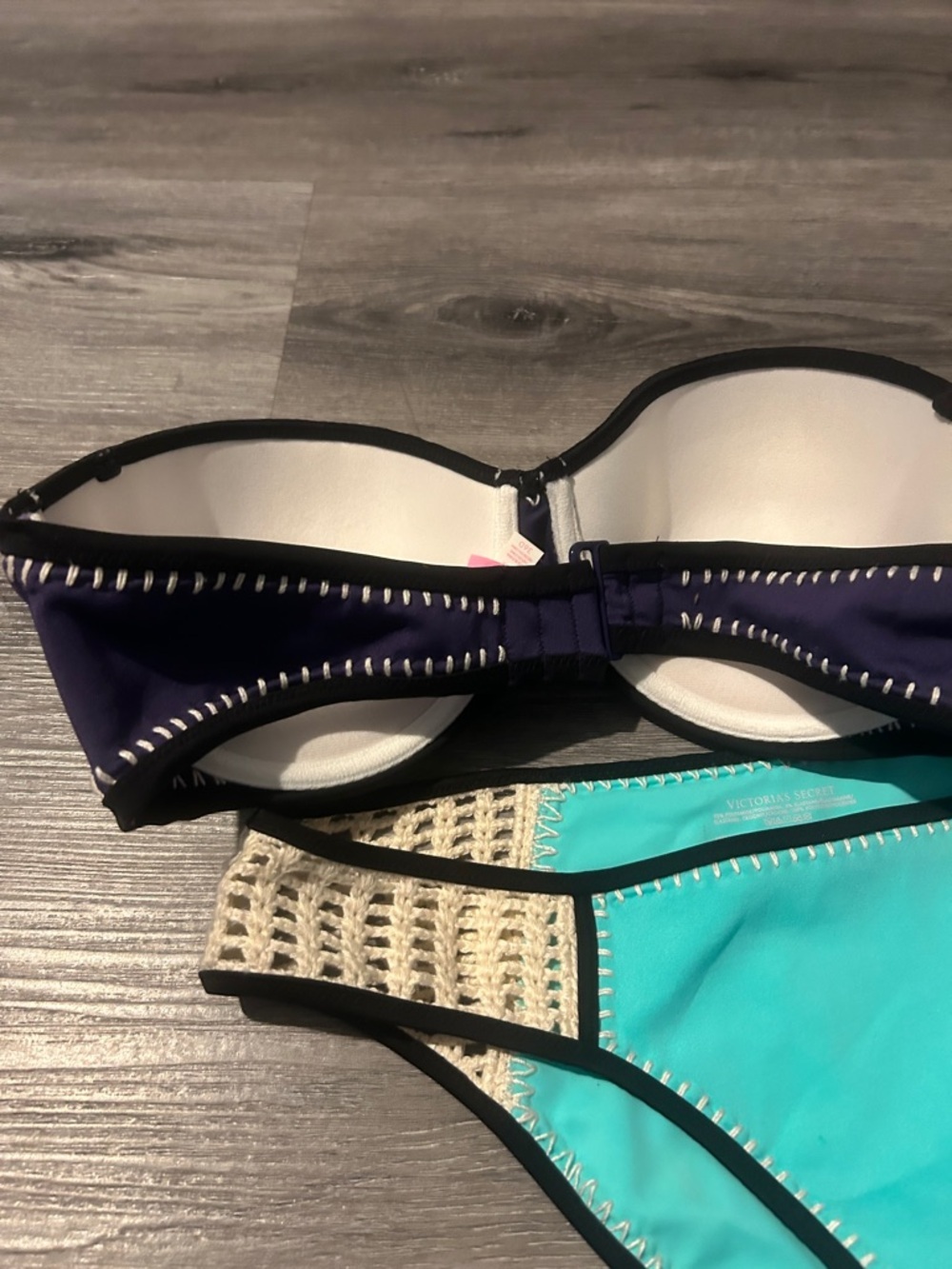 Victoria's Secret Aqua Blue Crochet Trim Bikini - Picture 4 of 5